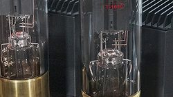 KR Audio Kronzilla VA 680i