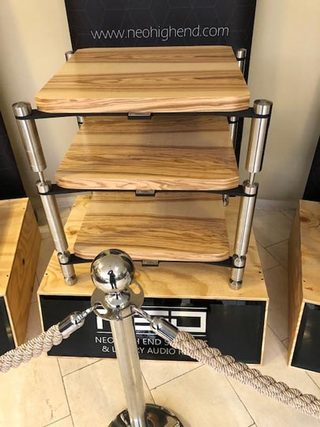 Neo Prag mittleres Rack